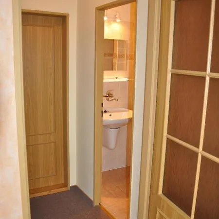 Nostalgie Pensionat Beroun (Central Bohemian)